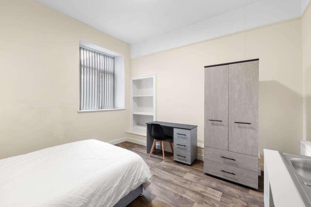 Main image of property: 56 Charlotte Street, Keyham, Plymouth