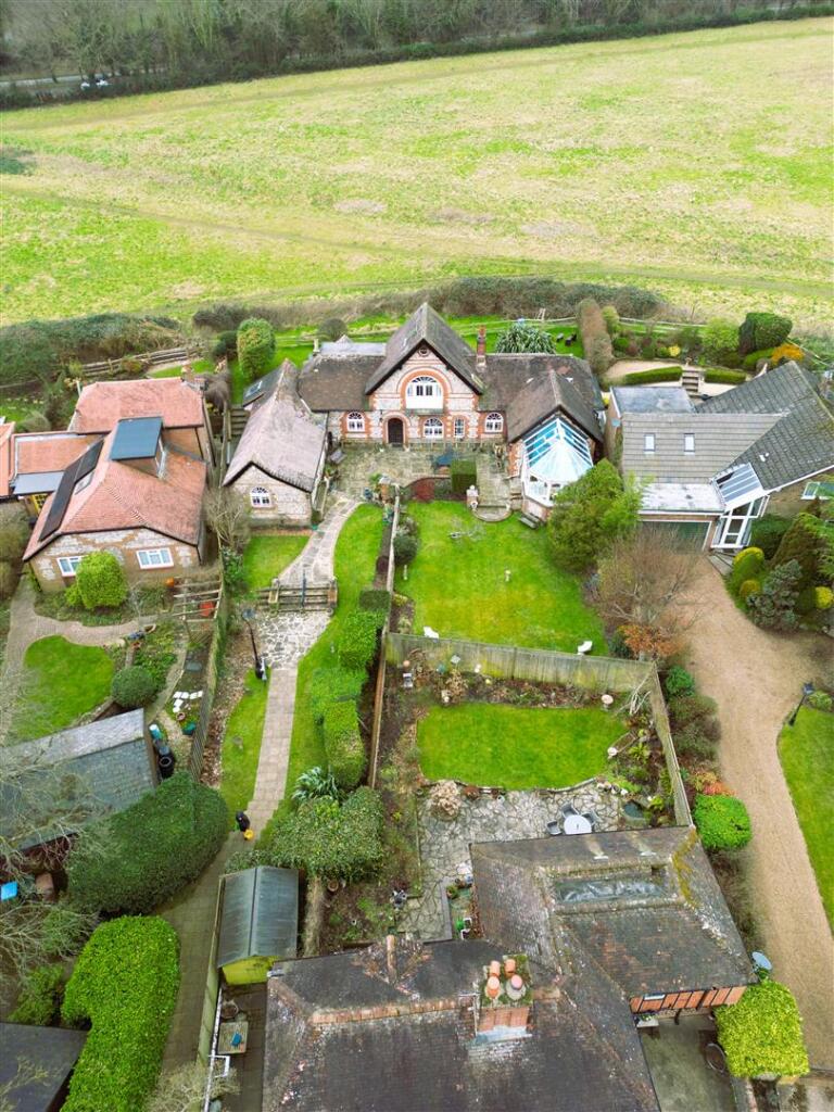 High Street, Findon Village, BN14