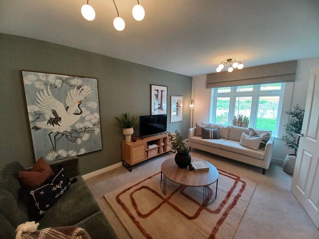 Main image of property: 86 Glynswood, High Wycombe