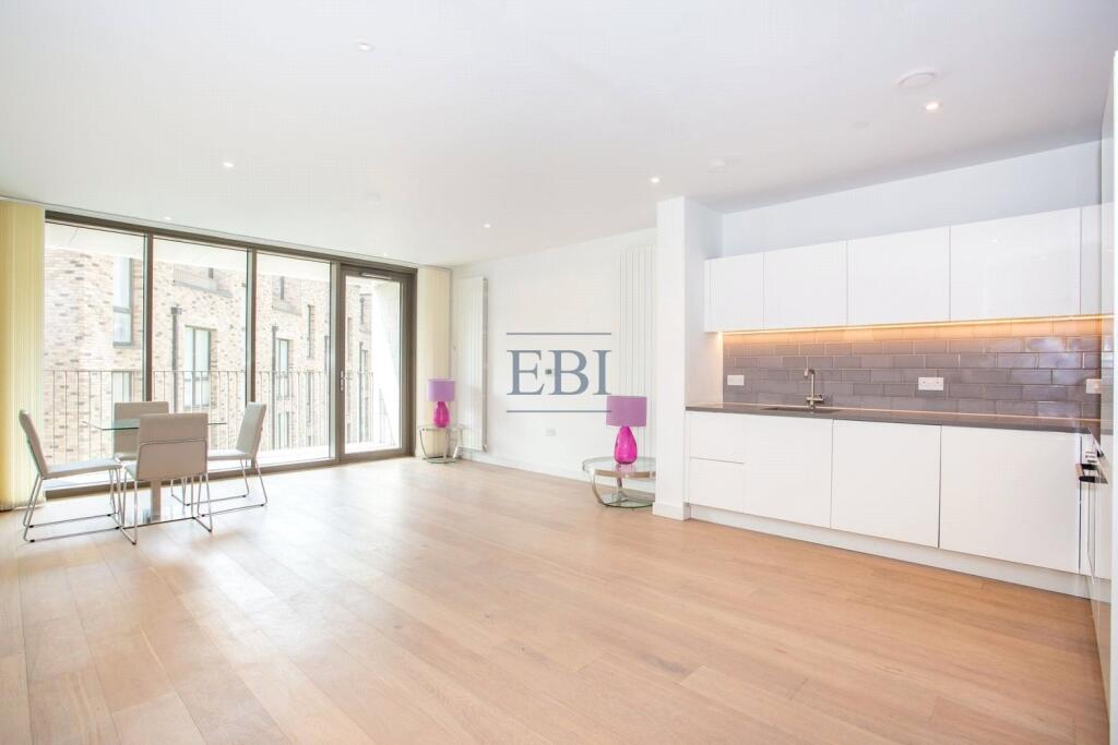 Main image of property: Commodore House, Royal Wharf, 8 Admiralty Avenue, London, E16