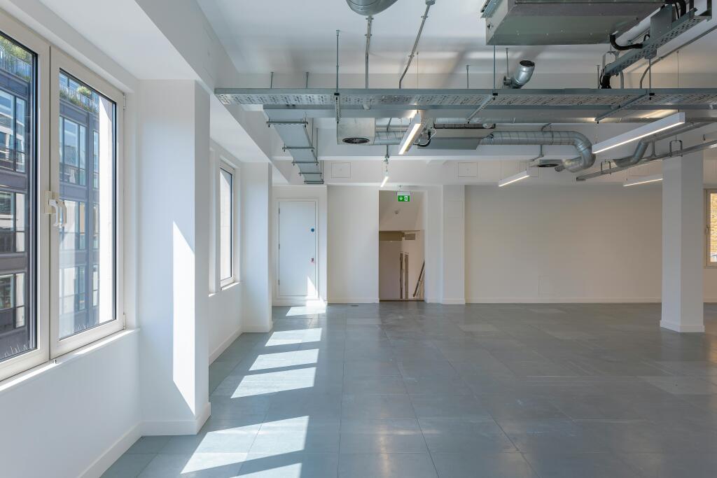 _T3A8531 - 260526_E&A_Whitfield_Court_©_Peter Landers Photography - Large.jpg