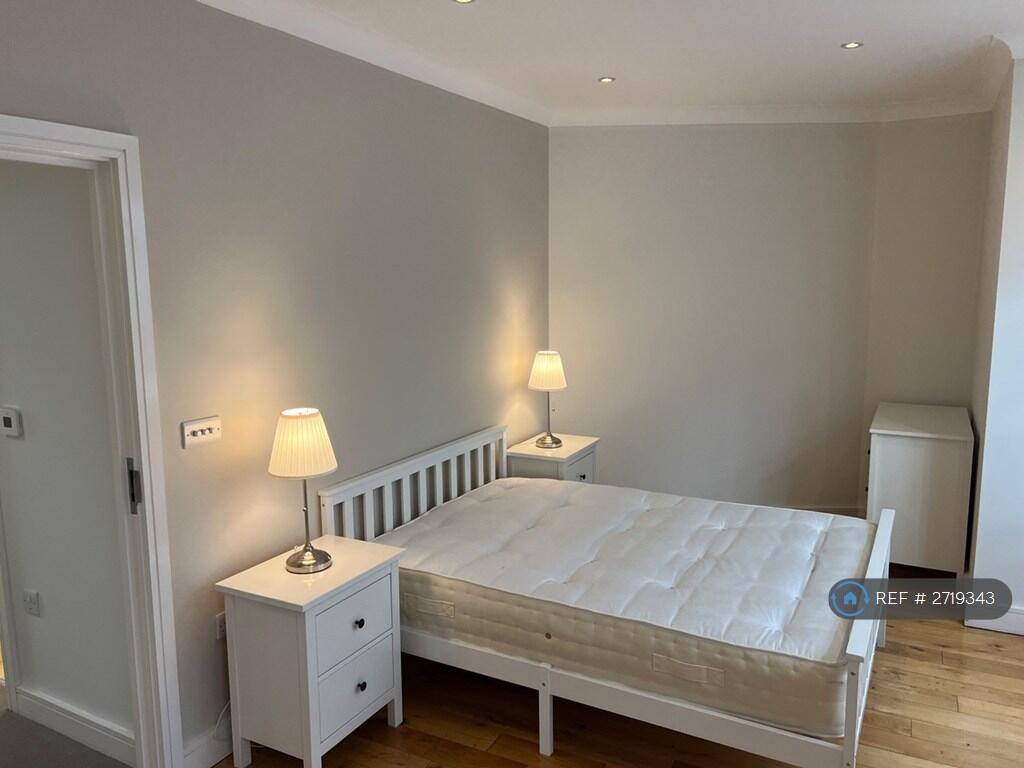 Main image of property: Marcon Place, London, E8