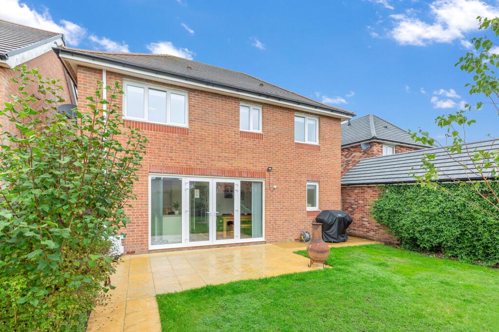 House in Shaftesbury, Dorset - View 2