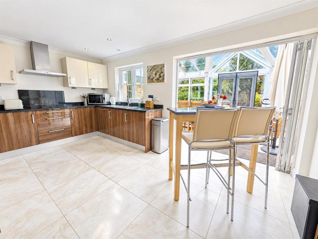 House in Tonbridge - View 5