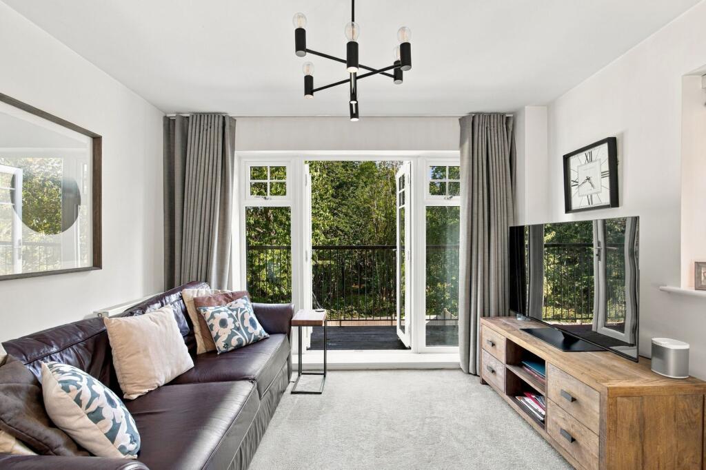 18 Frank Rosier Way Tunbridge Wells TN2 5FJ photo 4