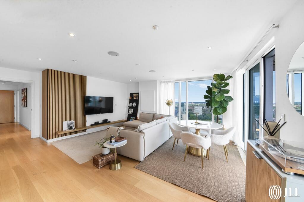 Main image of property: Residence Tower, N4