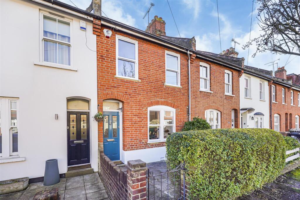 2-bed terraced on Willow Street, North Chingford, E4, £650,000