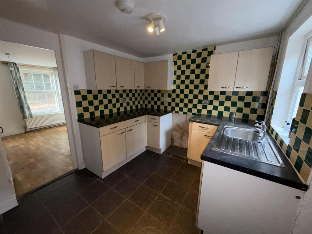 House in Ipswich - View 4
