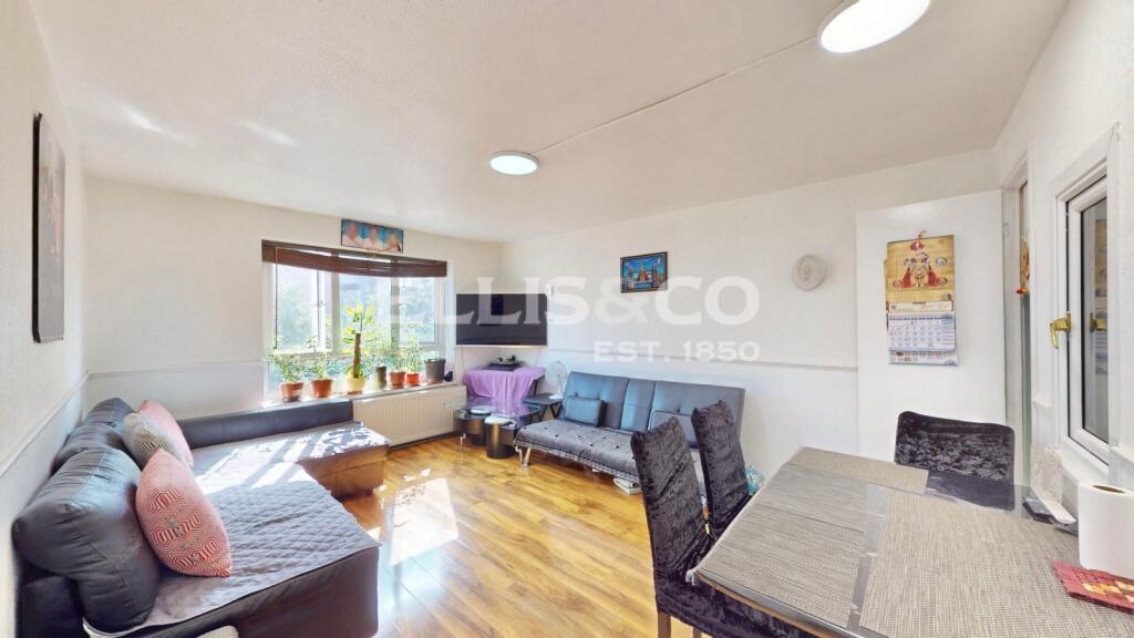 Wessex Lane, Greenford, UB6 photo 4