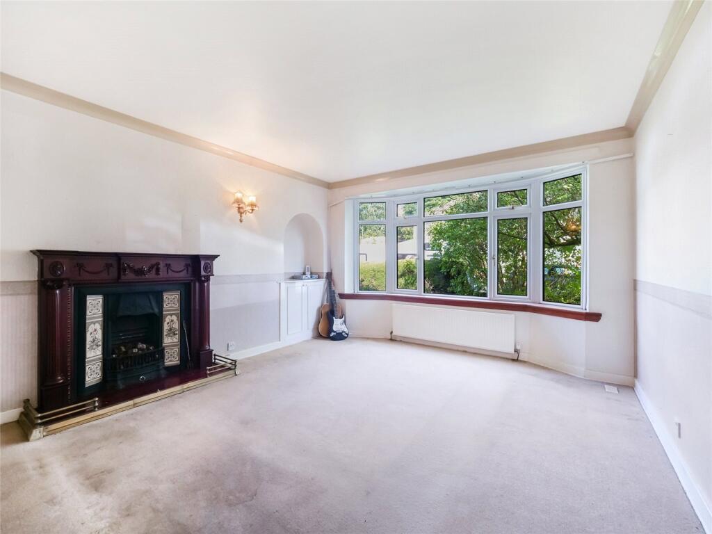 House in Bearsden, Castlehill, East Dunbartonshire - View 2