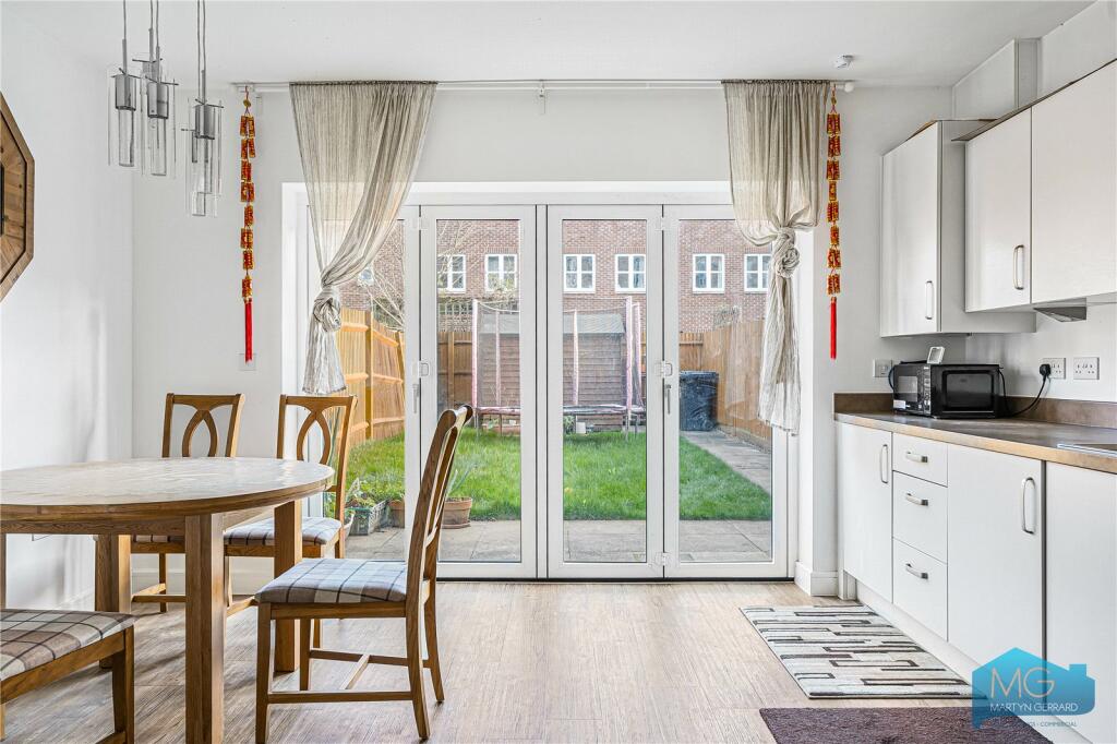 House in London - View 3