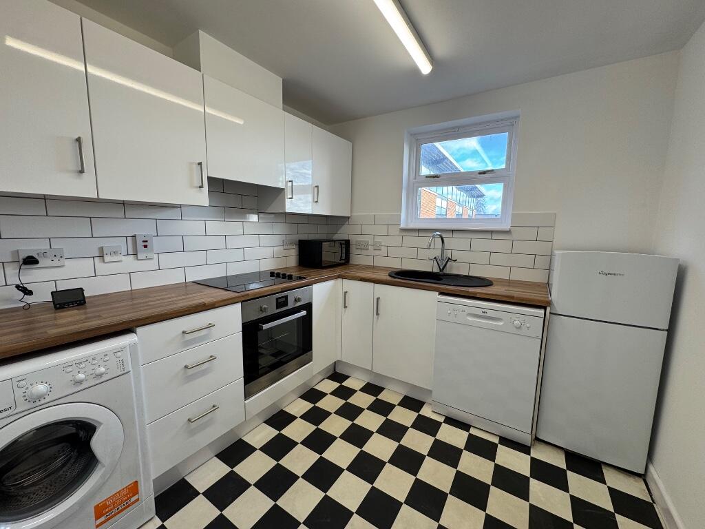Main image of property: Kenninghall Road, London, E5