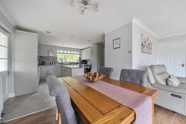 House in Helmdon, West Northamptonshire - View 6