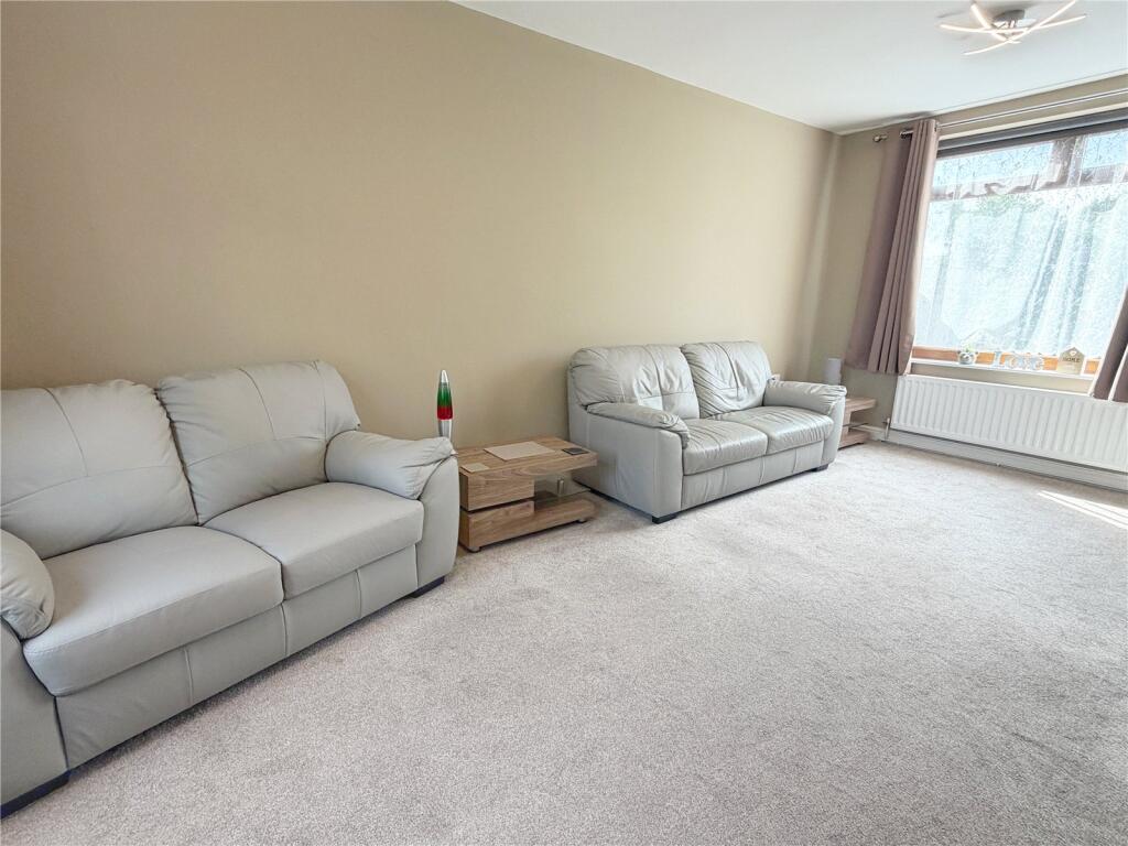House in Oldham - View 4