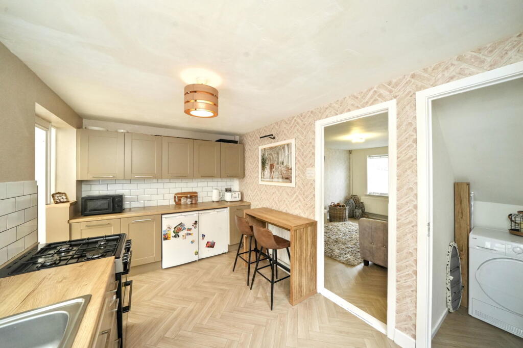 House in Wolverhampton - View 4