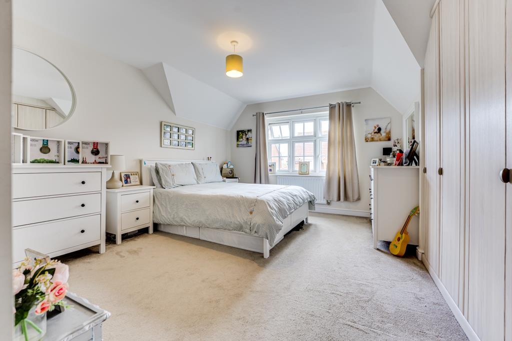 House in Barton Seagrave, North Northamptonshire - View 5