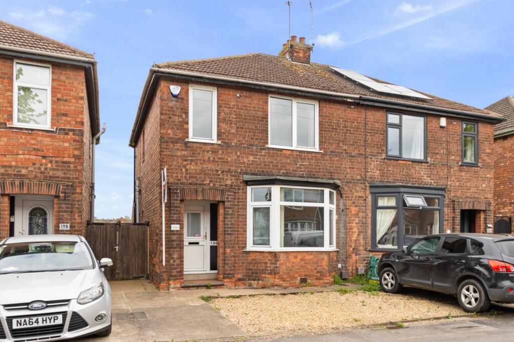 Main image of property: Ropery Road, Gainsborough, North Lincolnshire, DN21