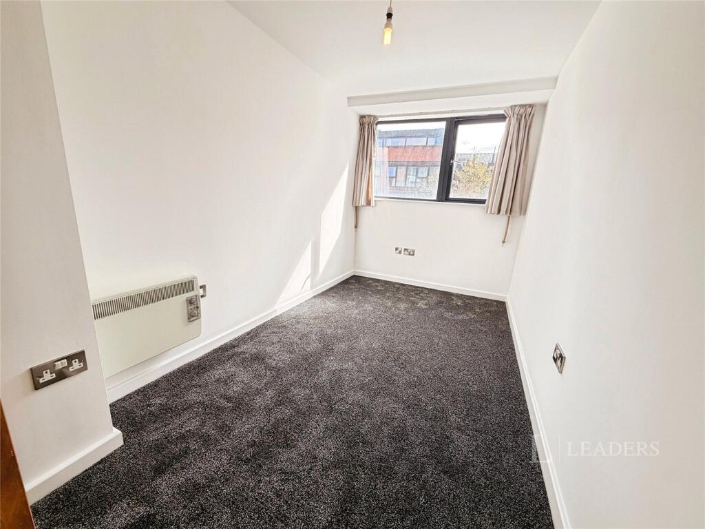 Apartment in Birmingham - View 4