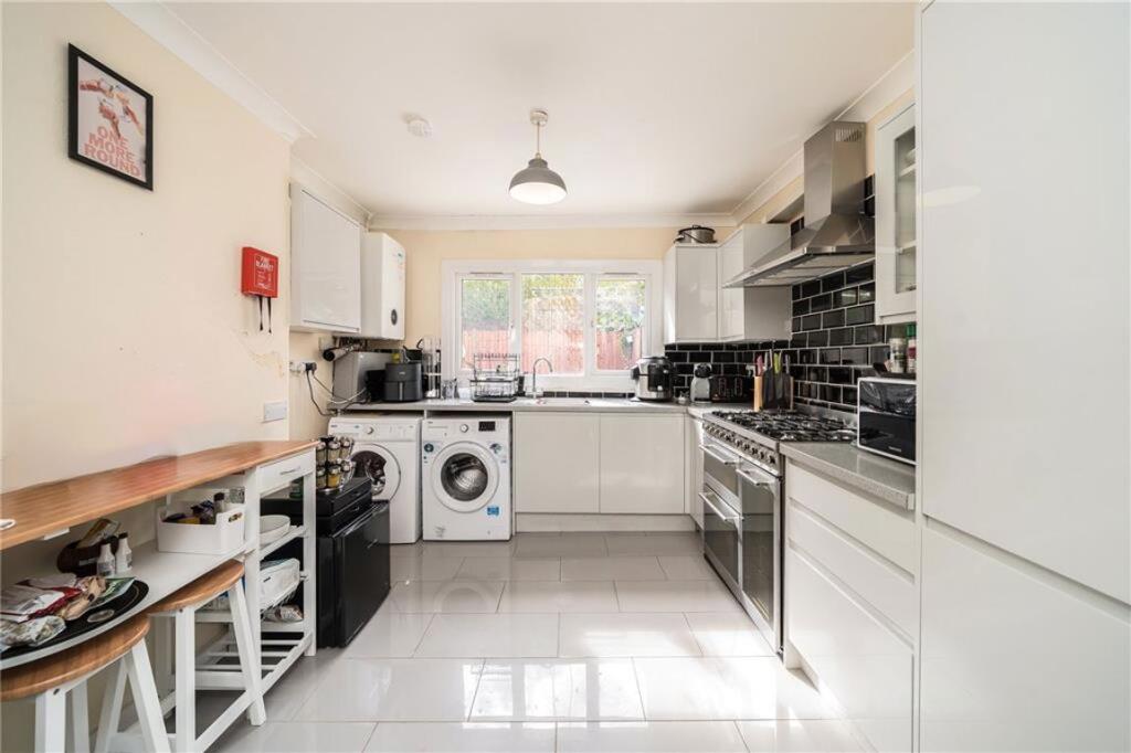 Main image of property: Gaskarth Road, London