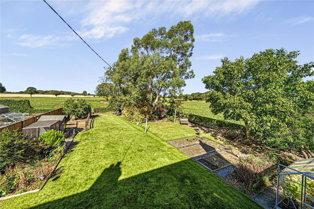 House in Babergh, Brettenham - View 4