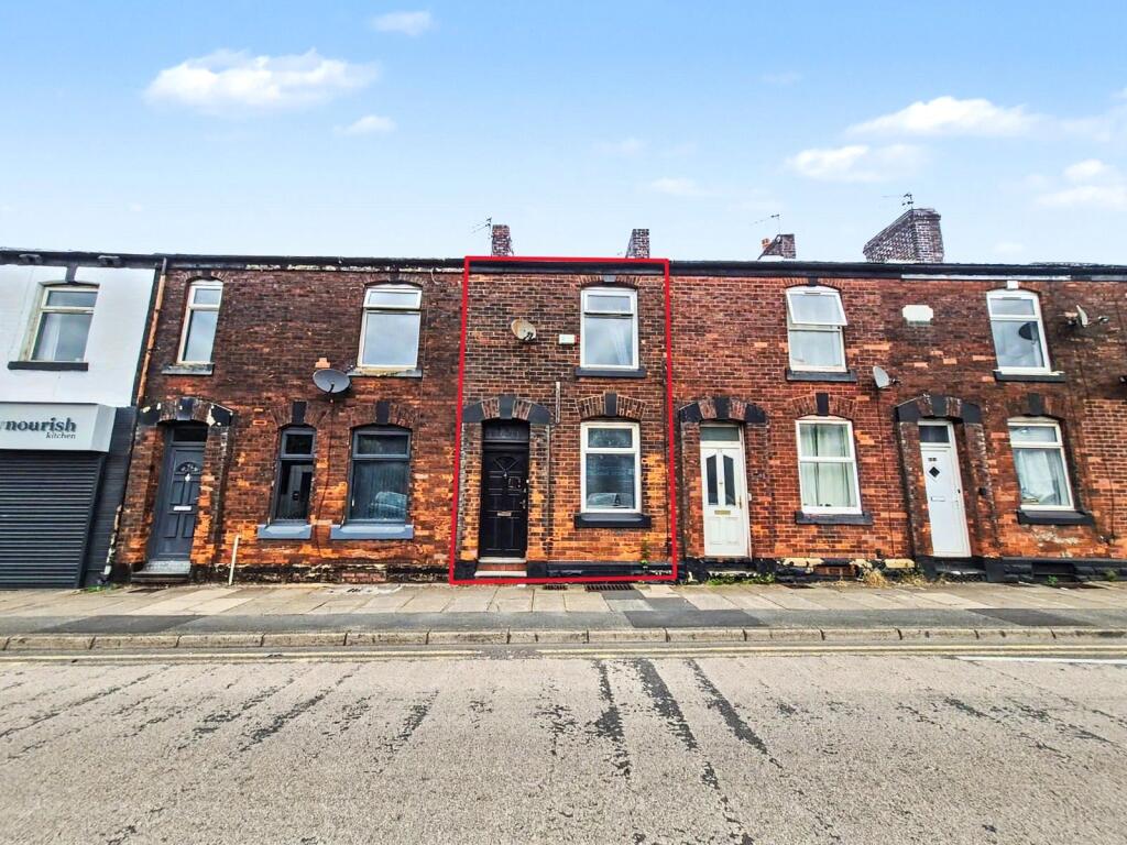 Main image of property: Stamford Street, Stalybridge, Greater Manchester, SK15