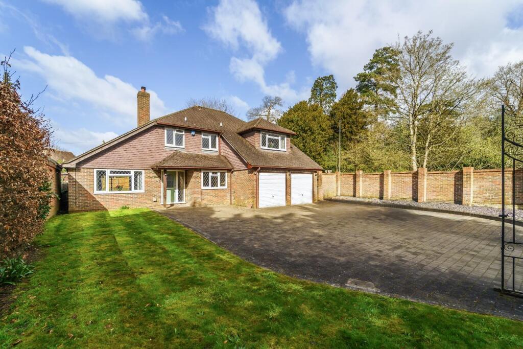 Main image of property: Dorking Road, Tadworth