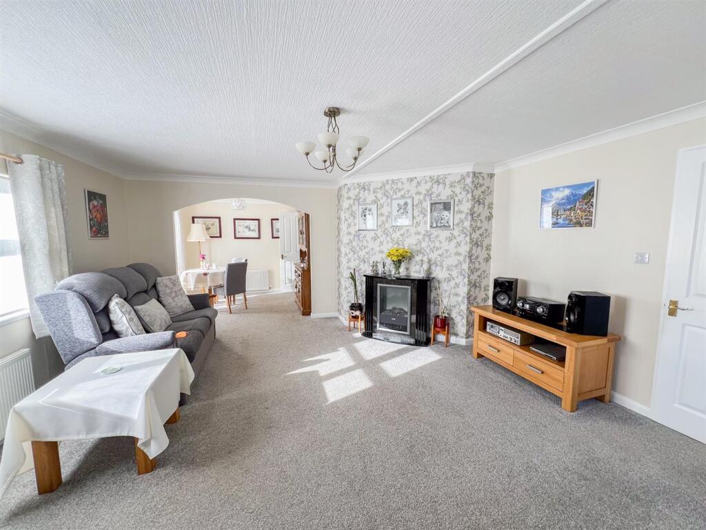House in Newcastle upon Tyne - View 4