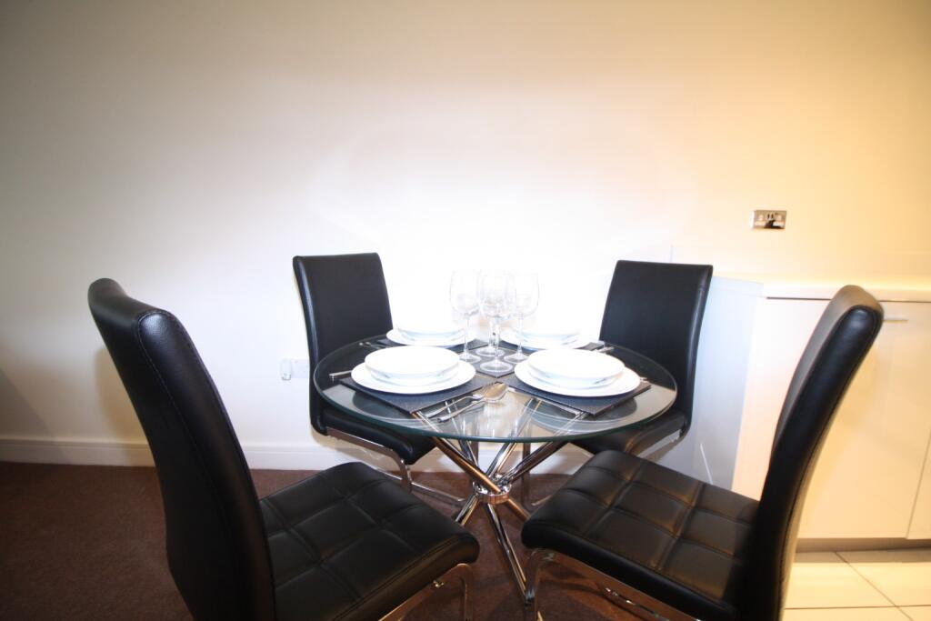 Apartment in Hemel Hempstead, Moorend - More