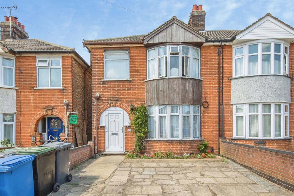 Main image of property: Park View Road, Ipswich, Suffolk, IP1