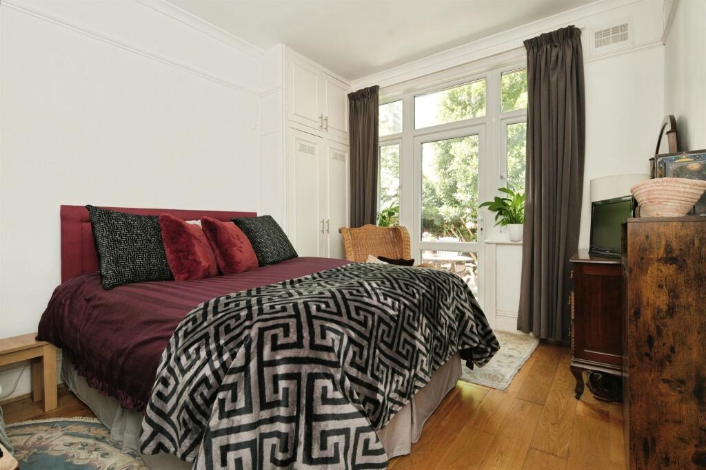 Glendale Road, Hove photo 4