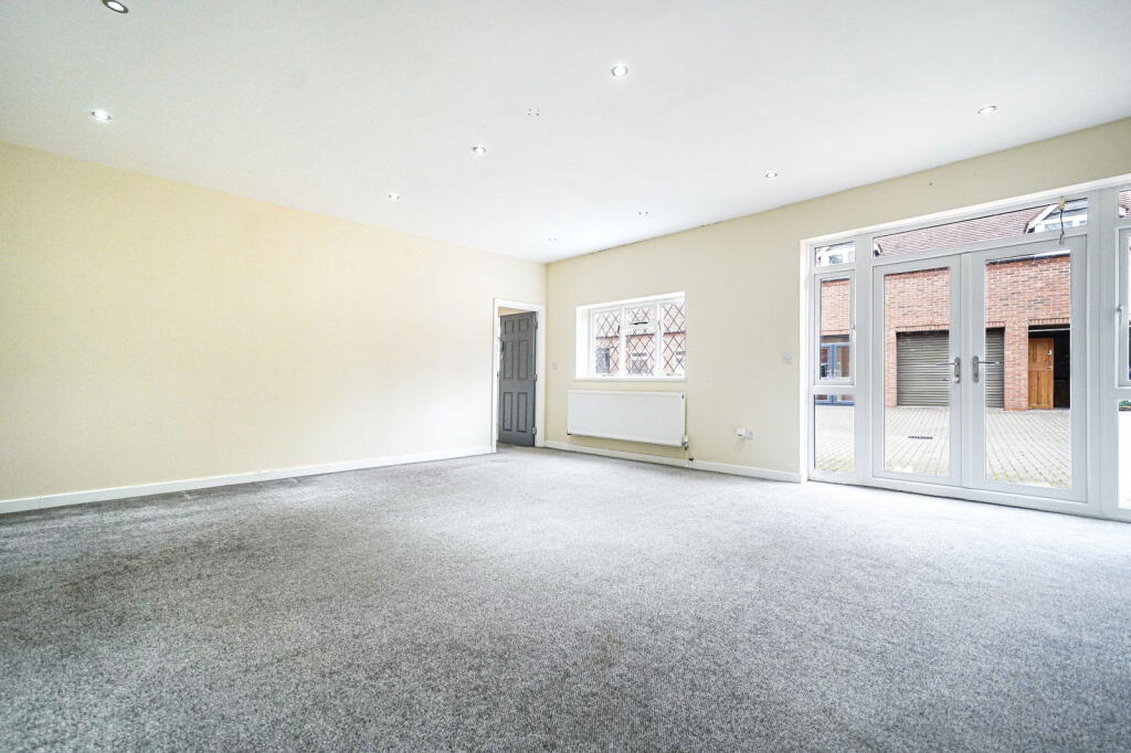 Additional image 29 of Small Lane, Earlswood