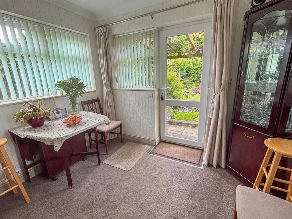 House in Weston-super-Mare, Preanes Green - View 5