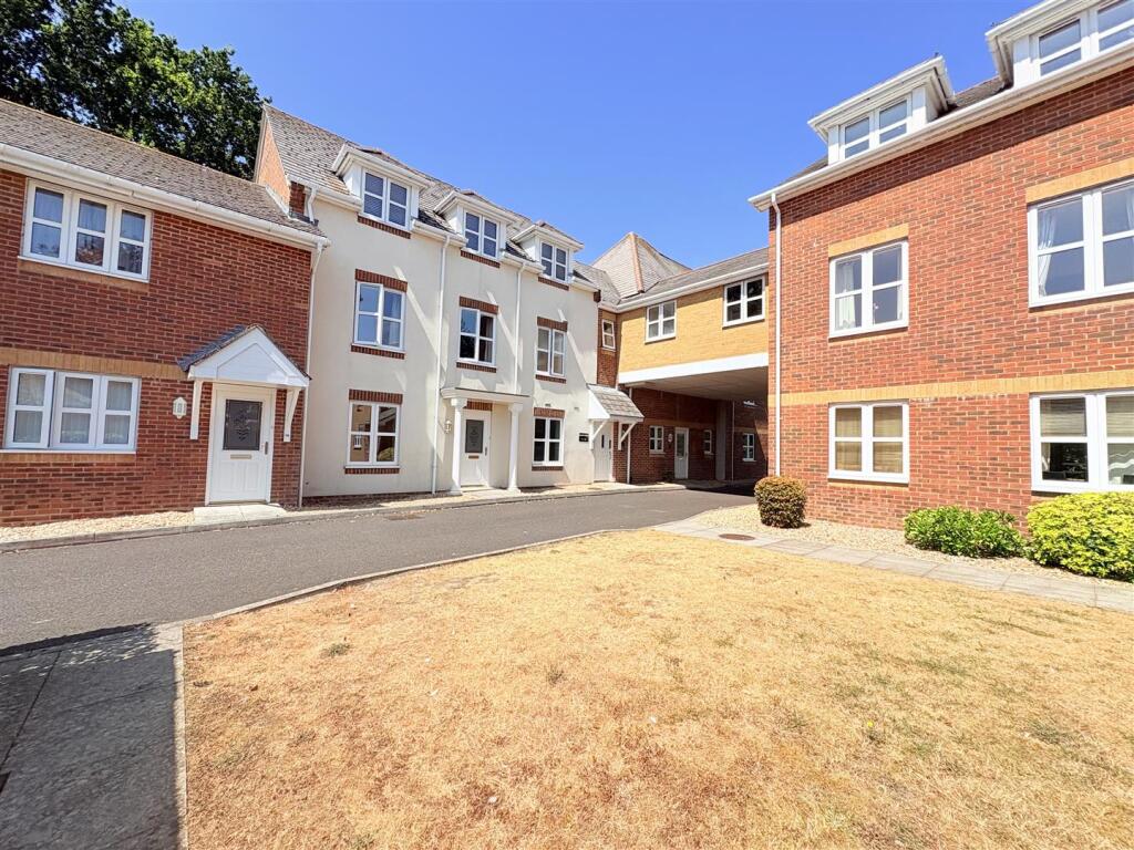 Main image of property: Bells Lane, Stubbington, Fareham
