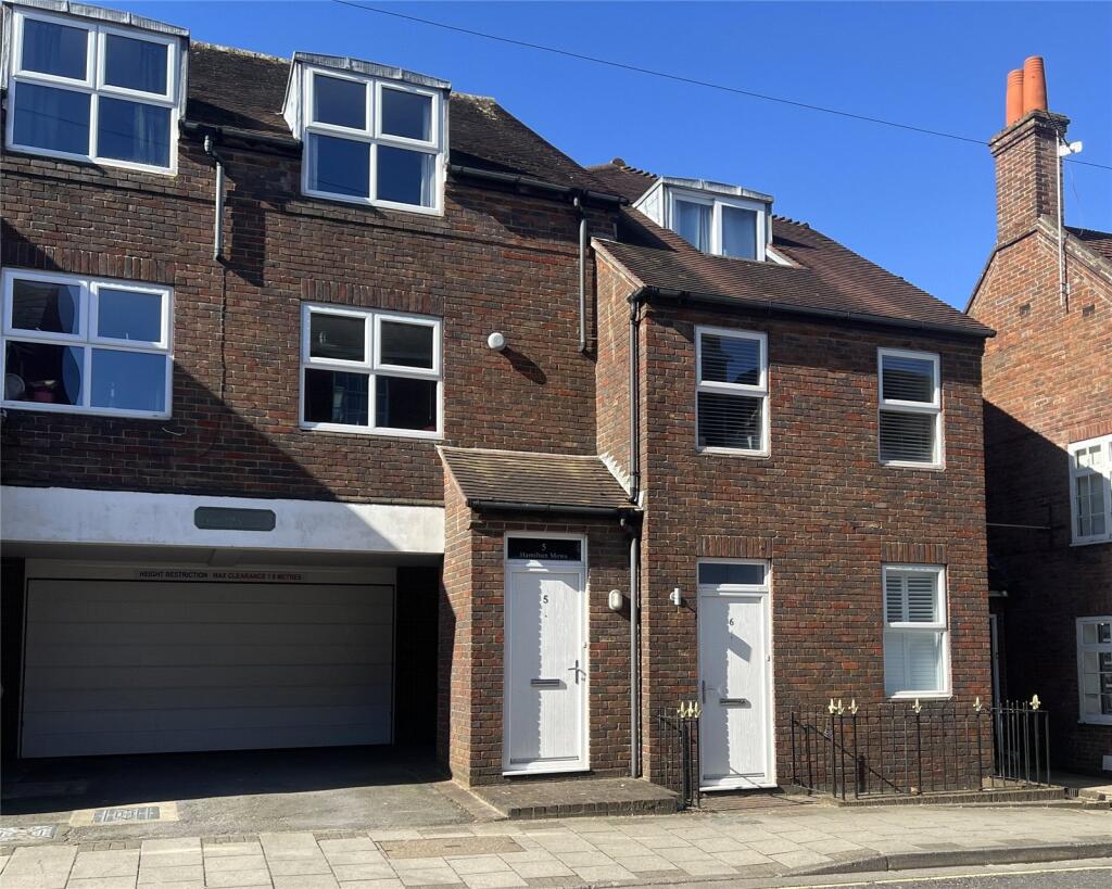 Main image of property: Gosport Street, Lymington, Hampshire, SO41