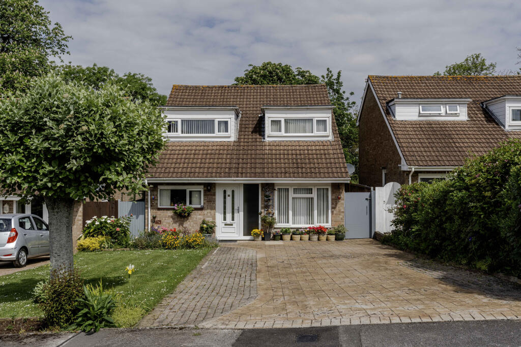 Main image of property: The Spinney, Bleadon Hill, Weston-Super-Mare