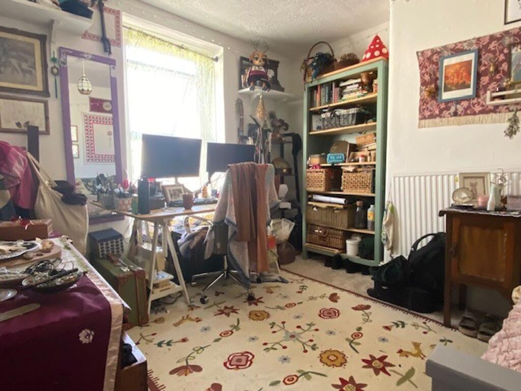 Apartment in Bristol - More