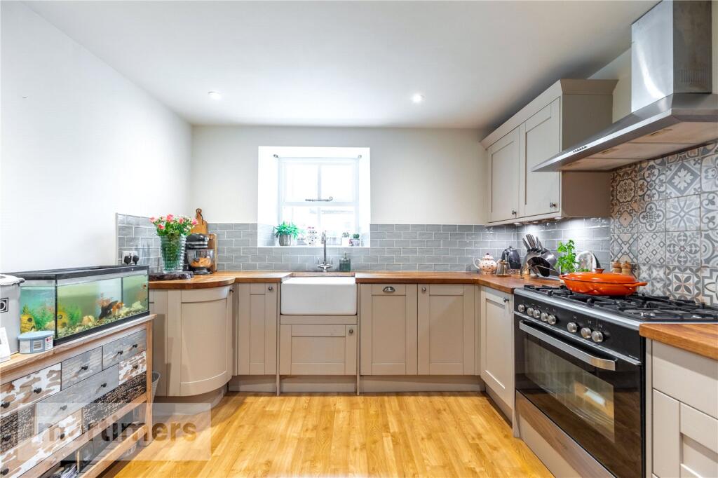 Ribblesdale Court, Gisburn, Clitheroe, Lancashire, BB7 - View 3