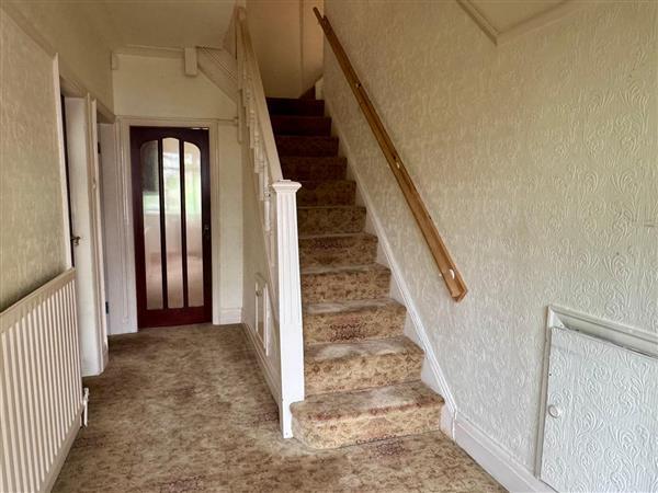 Hall Drive, Alkrington photo 2