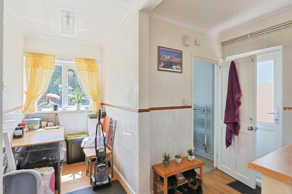 House in Poole - View 5