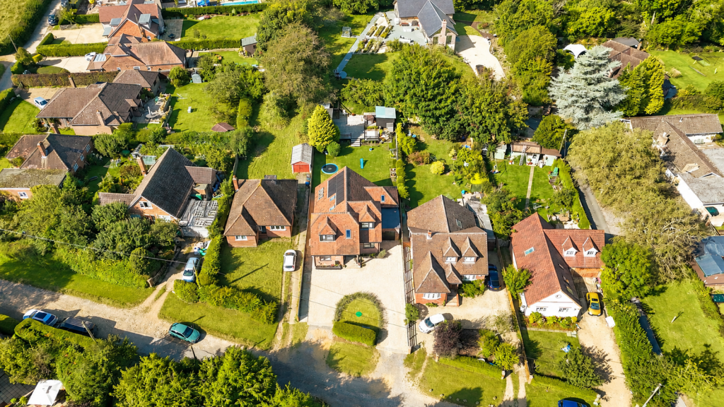 Main image of property: Spurgrove, Frieth, Henley-on-thames, RG9 6PA