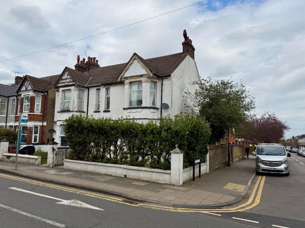 Main image of property: Watling Street, Gillingham, Kent, ME7