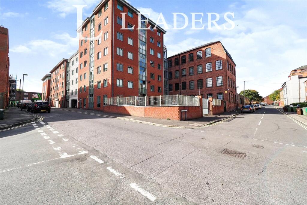 2-bed flat on Flat 75, Raleigh Square, Raleigh Street, Nottingham, £170,000