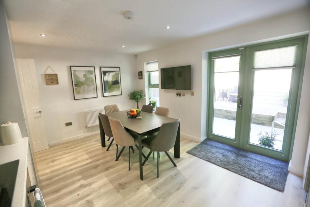 Ingersley Vale, Bollington photo 4