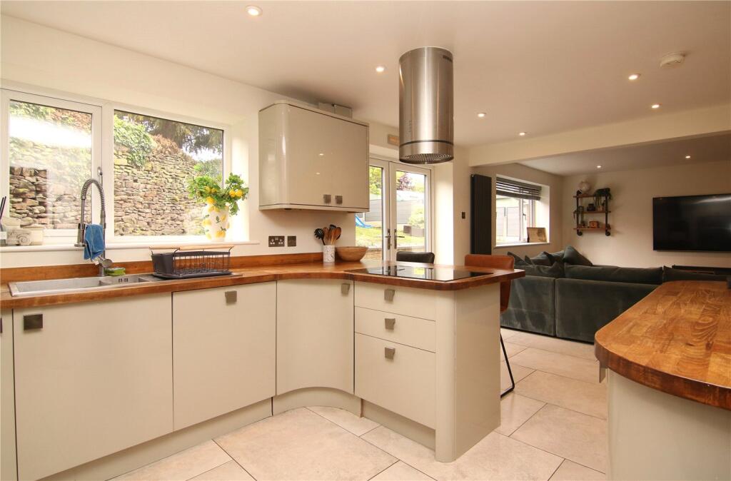 Newby Street, Cross Hills, BD20 - View 4