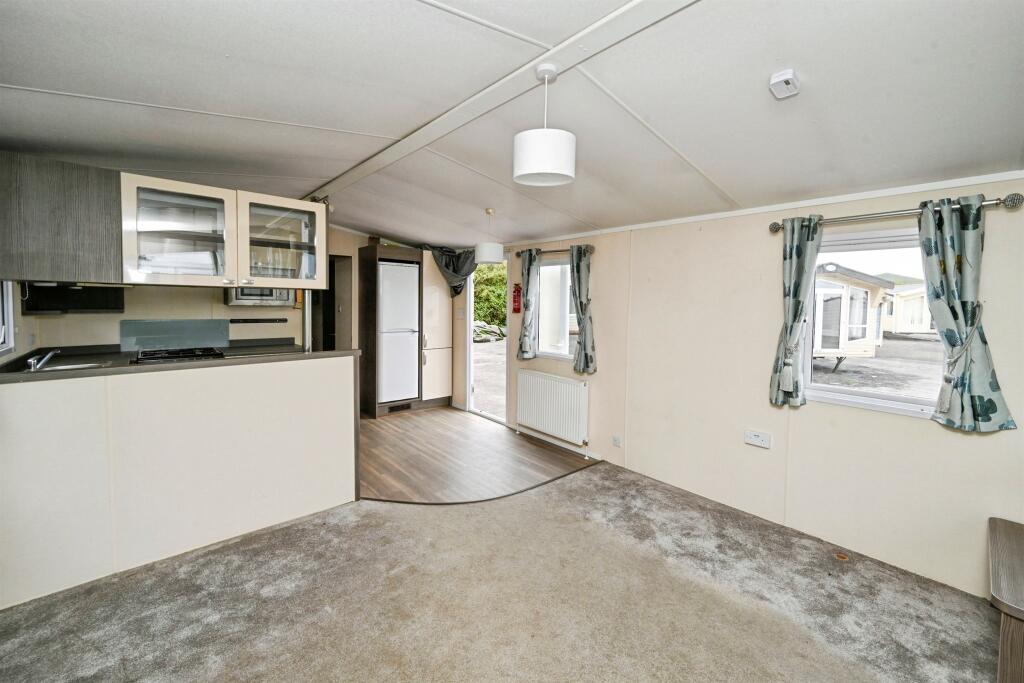 House in North Kesteven, Dogdyke - View 3