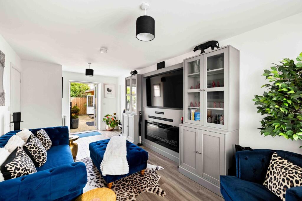 House in Canterbury - View 5