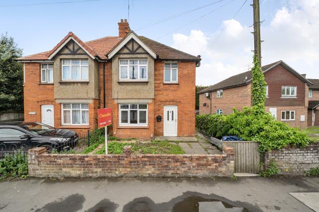 House in Thatcham, West Berkshire - View 3