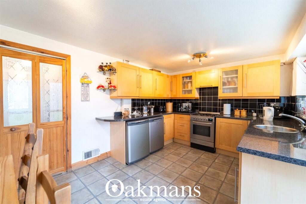 House in Birmingham, West Midlands - More