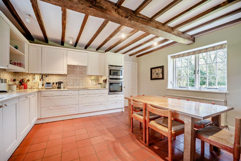 Park Corner, Nettlebed, Henley-on-Thames, Oxfordshire - View 5