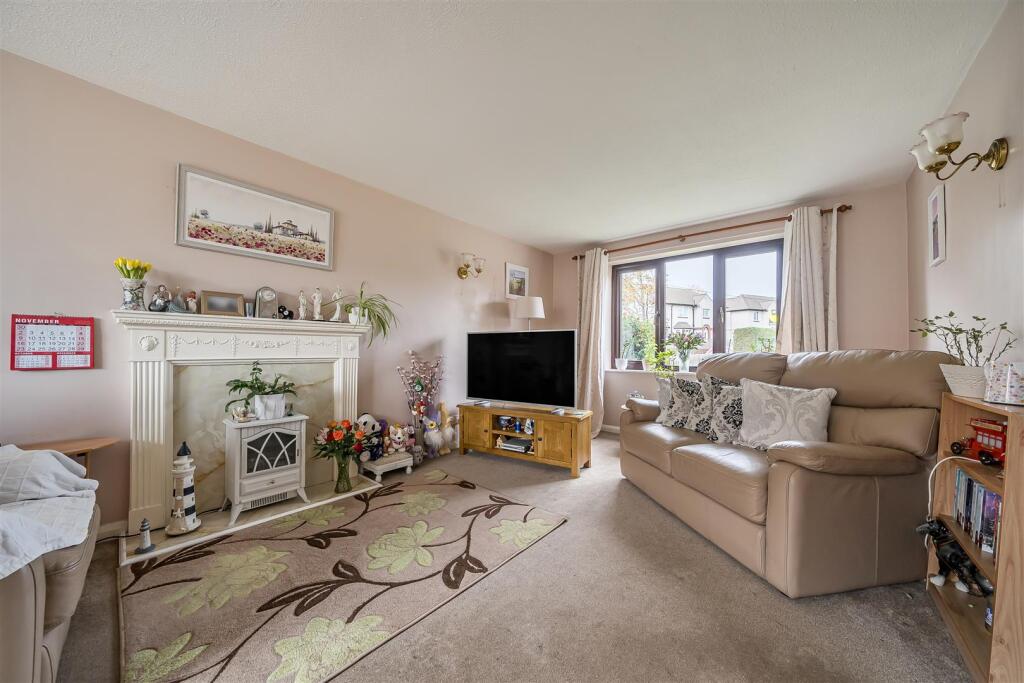 47 Noneley Road, Loppington, Shrewsbury, SY4 5SQ photo 2